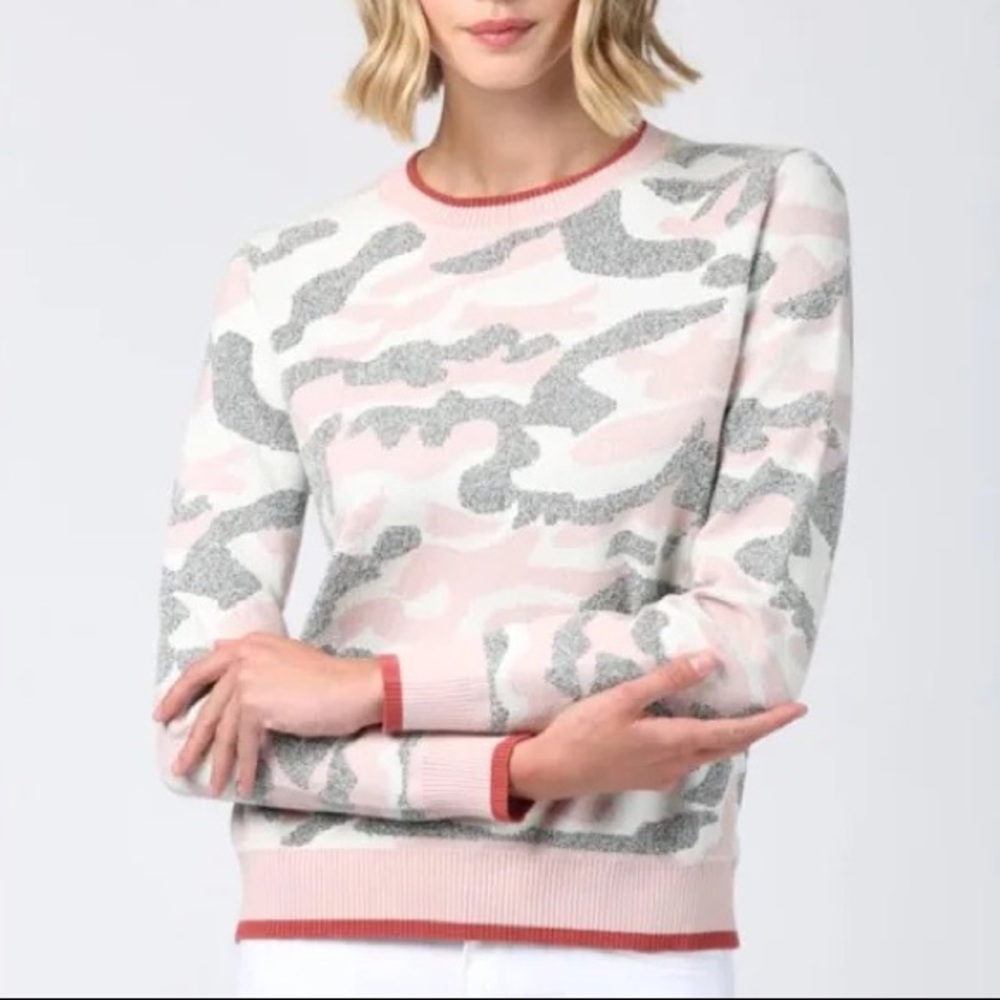 Fate Pink/Gray Camo Sweater | Size Small